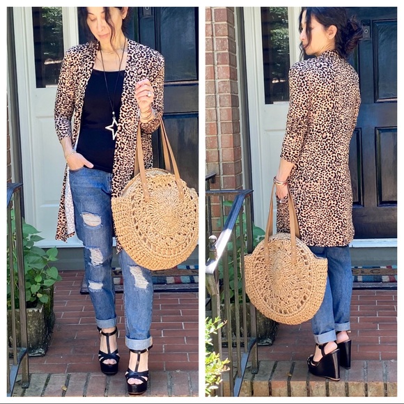 Gorgeous Leopard print open cardigan with pockets - Picture 2 of 13